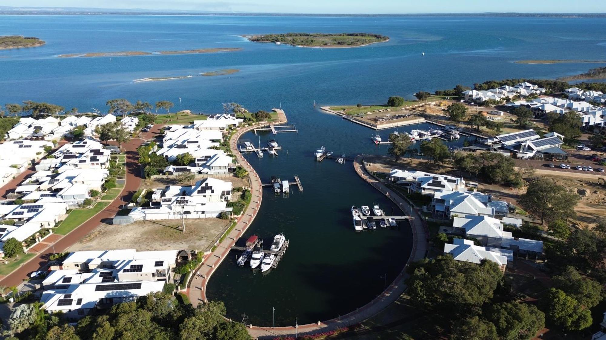 Mandurah Quay Resort Экстерьер фото